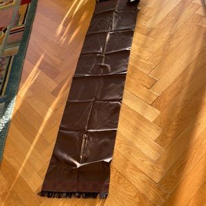 100 percent silk scarf Made in Italy gorgeous. Band new.